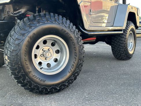 Used 2001 Jeep Wrangler Sport image 16