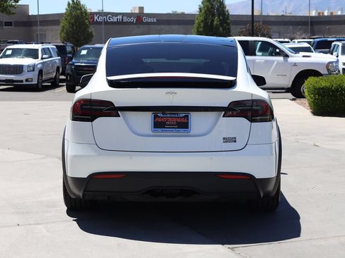 Used 2022 Tesla Model X Plaid AWD/4WD image 5