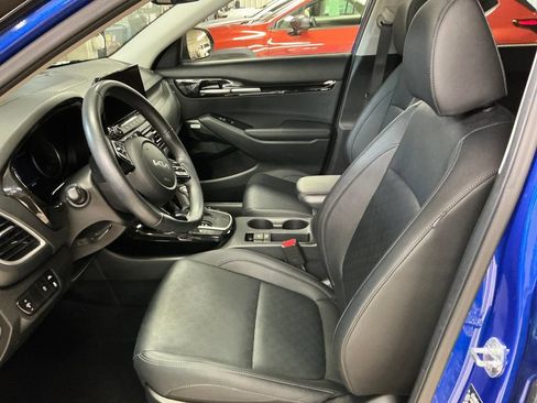 Used 2023 Kia Seltos SX w/ SX Sunroof Package AWD/4WD image 14
