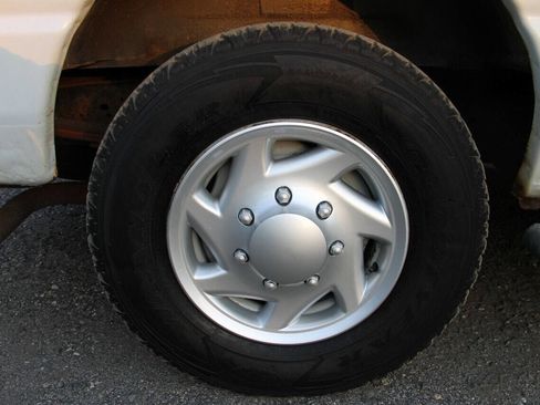 Used 2013 Ford E-250 and Econoline 250 w/ PWR Group image 36