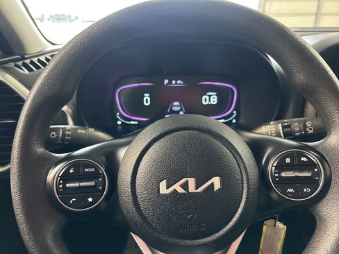 Used 2023 Kia Soul LX w/ Option Group 015 image 29