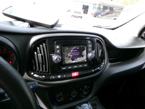 Used 2019 RAM ProMaster City Tradesman FWD image 20