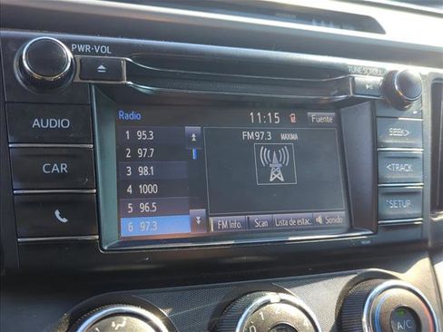 Used 2018 Toyota RAV4 LE image 13