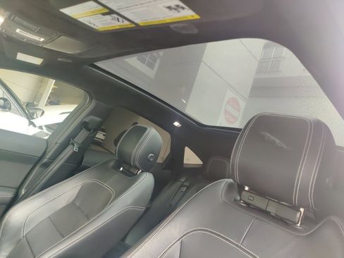 Used 2021 Jaguar E-PACE 300 Sport image 8