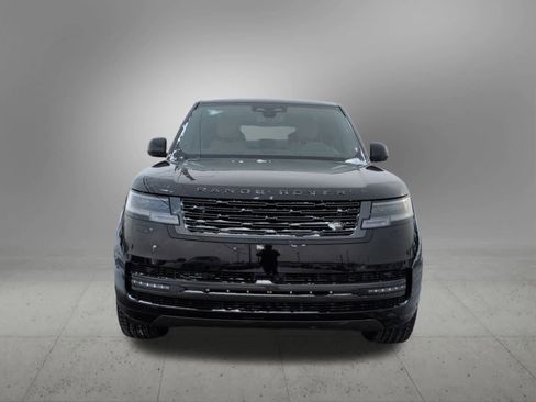 New 2026 Land Rover Range Rover SE image 9