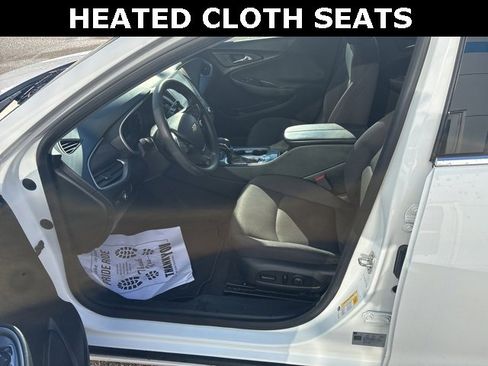 Used 2023 Chevrolet Malibu LT image 10