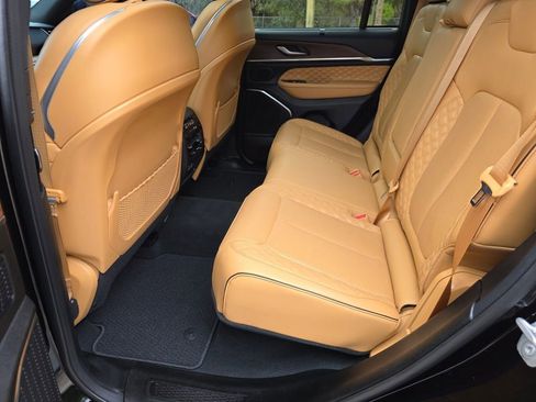 Used 2022 Jeep Grand Cherokee Summit w/ Adv Protech Group IV image 22