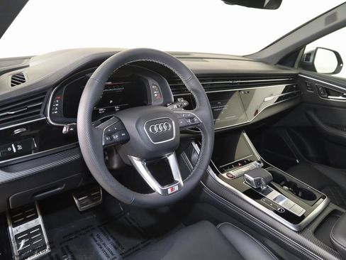 Used 2024 Audi SQ8 Premium Plus image 33
