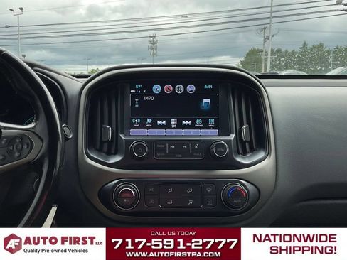 Used 2017 Chevrolet Colorado Z71 AWD/4WD image 21