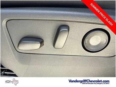 New 2026 Chevrolet Suburban LT w/ Comfort Package RWD image 24