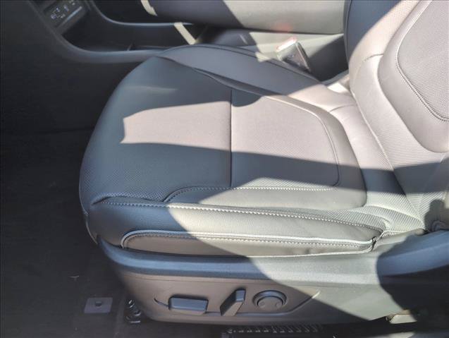 New 2026 Hyundai Tucson Limited FWD image 12