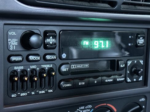 Used 1999 Plymouth Prowler image 18