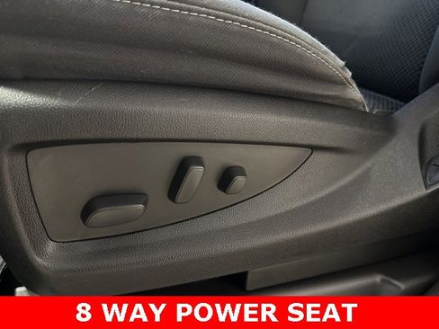 Used 2018 Chevrolet Silverado 1500 LT w/ Max Trailering Package image 8