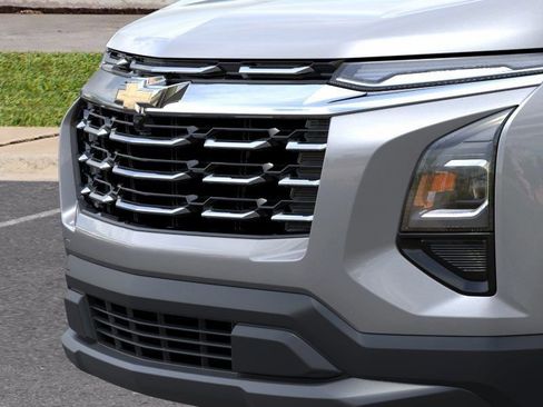 New 2026 Chevrolet Equinox LT AWD/4WD image 13