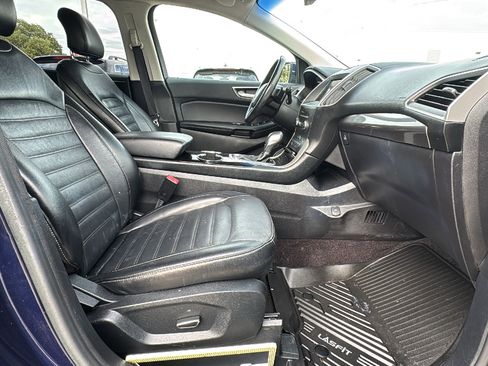 Used 2016 Ford Edge SEL w/ Equipment Group 201A image 27