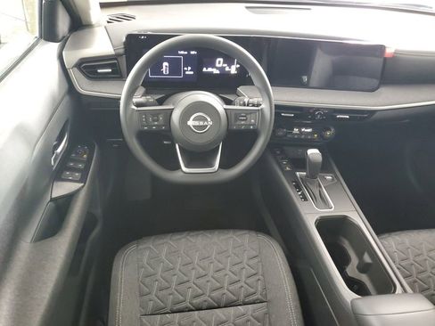 New 2026 Nissan Kicks SV image 14