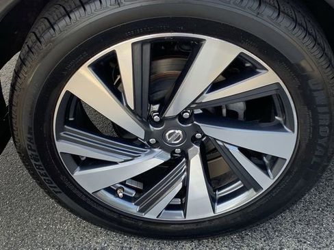 Used 2018 Nissan Murano Platinum w/ Cargo Package AWD/4WD image 34