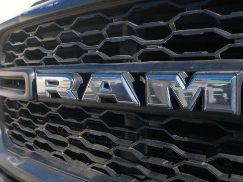 Used 2019 RAM 2500 Tradesman image 38