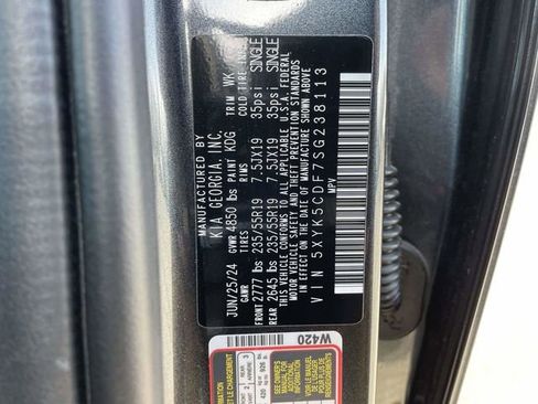 Used 2025 Kia Sportage SX image 34