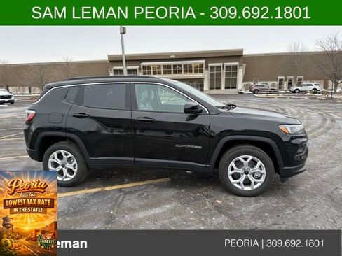 New 2026 Jeep Compass Latitude image 3