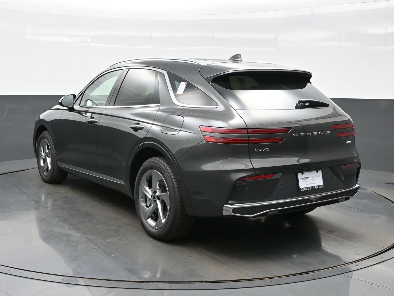Used 2026 Genesis GV70 2.5T AWD/4WD image 4