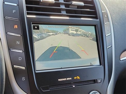 Used 2019 Lincoln MKC Select w/ Select Plus Package image 28