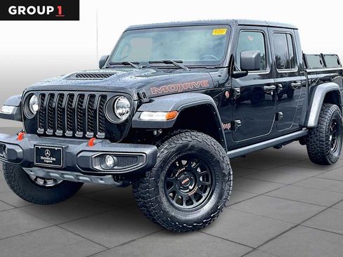 Used 2022 Jeep Gladiator Mojave w/ Auxiliary Switch Group image 1