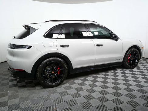 Certified 2025 Porsche Cayenne GTS image 29