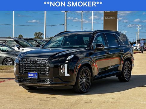 Used 2025 Hyundai Palisade Calligraphy image 6