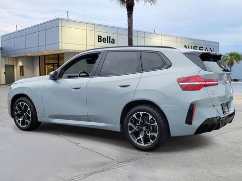 Used 2025 BMW X3 xDrive30i AWD/4WD image 3