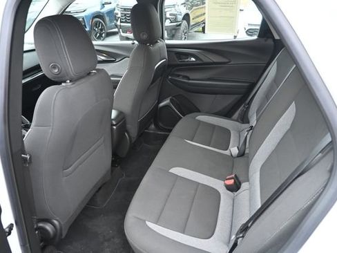 Used 2023 Chevrolet TrailBlazer LS image 24