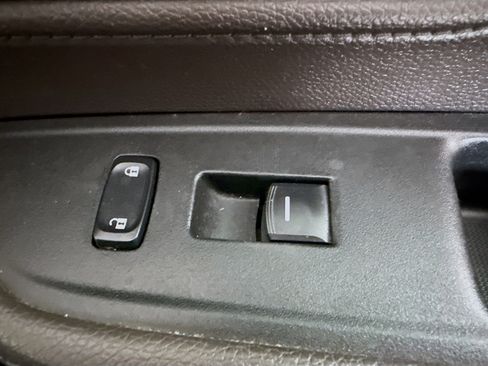 Used 2019 Honda Odyssey LX image 29