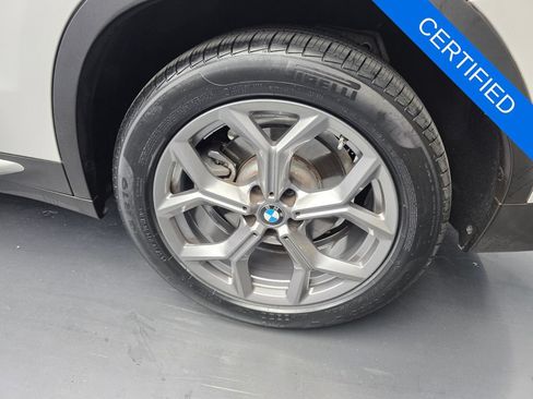 Certified 2024 BMW X3 sDrive30i w/ Premium Package RWD image 18
