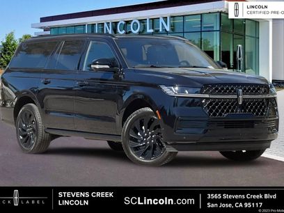 Used 2025 Lincoln Navigator L Reserve w/ Jet Appearance Package