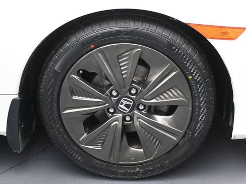 Used 2018 Honda Civic EX-T image 13