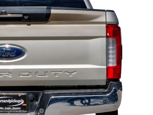 Used 2017 Ford F250 Lariat w/ Lariat Ultimate Package image 51