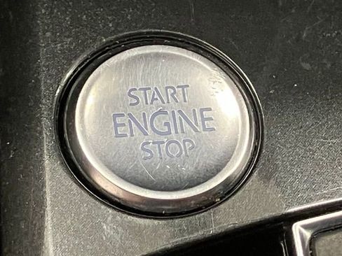 Used 2019 Volkswagen Tiguan SEL Premium R-Line AWD/4WD image 20