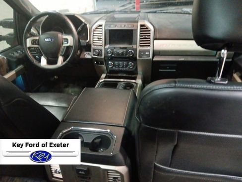 Used 2017 Ford F250 Lariat w/ Lariat Ultimate Package image 19