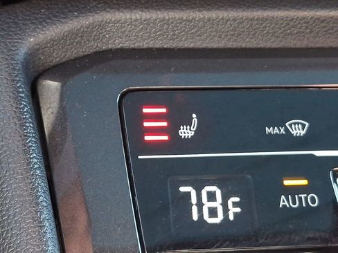 Certified 2024 Volkswagen Tiguan SE R-Line AWD/4WD image 25