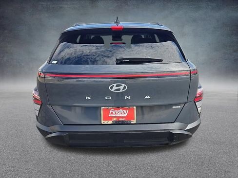 Used 2024 Hyundai Kona SEL AWD/4WD image 5