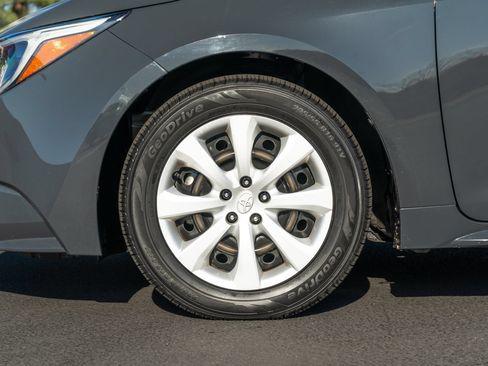 Certified 2024 Toyota Corolla LE FWD image 6