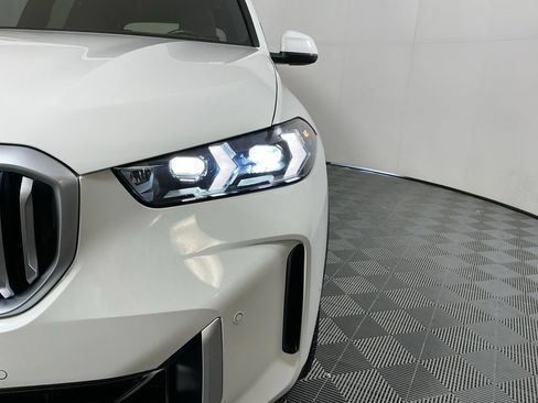 Used 2024 BMW X5 xDrive40i w/ Premium Package AWD/4WD image 8