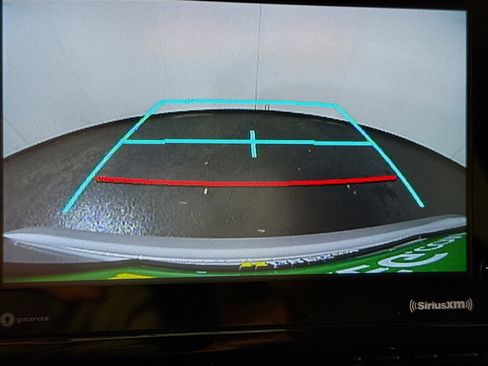 Used 2022 Toyota Corolla LE image 19