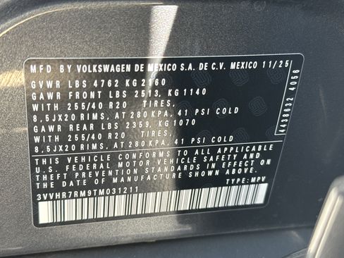 Used 2026 Volkswagen Tiguan SE R-Line FWD image 35