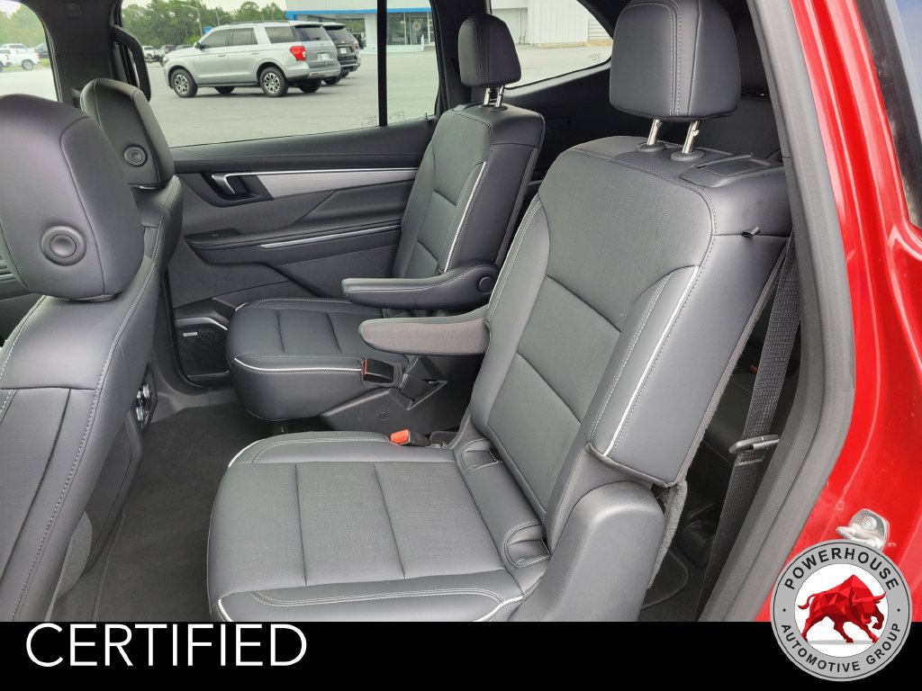 Used 2025 Buick Enclave Preferred AWD/4WD image 17