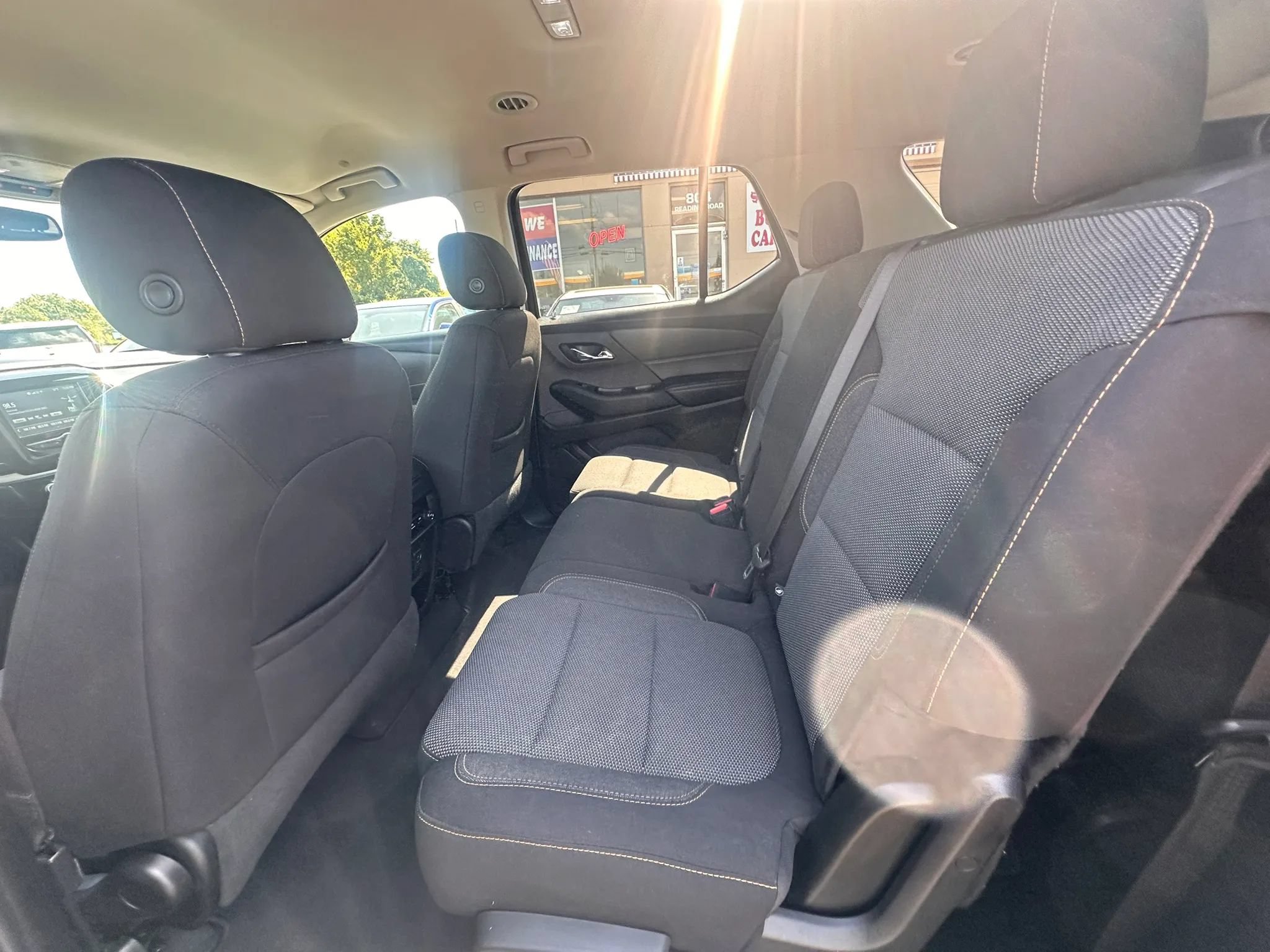 Used 2019 Chevrolet Traverse LS FWD image 19