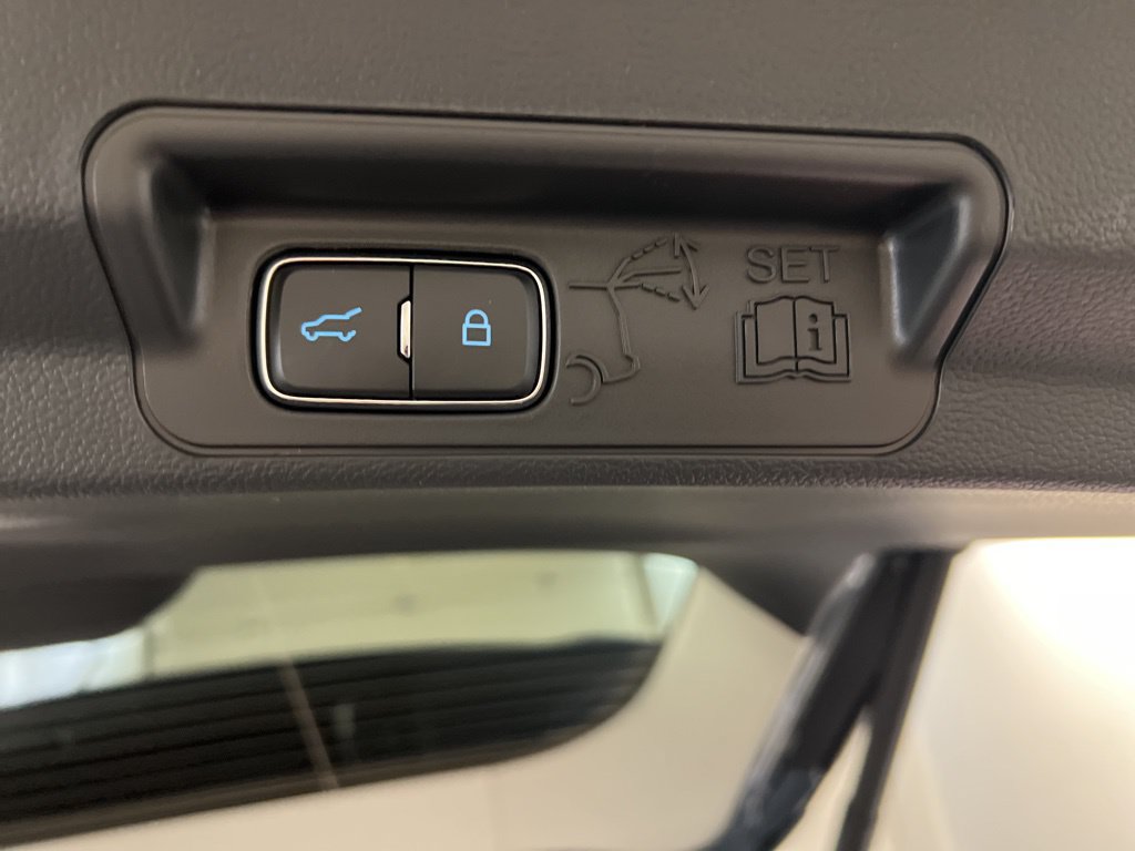 New 2026 Ford Explorer Active AWD/4WD image 36