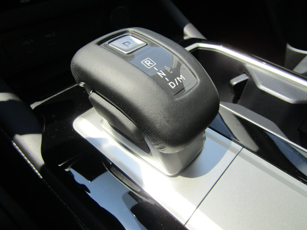 Used 2026 Mitsubishi Outlander AWD image 25