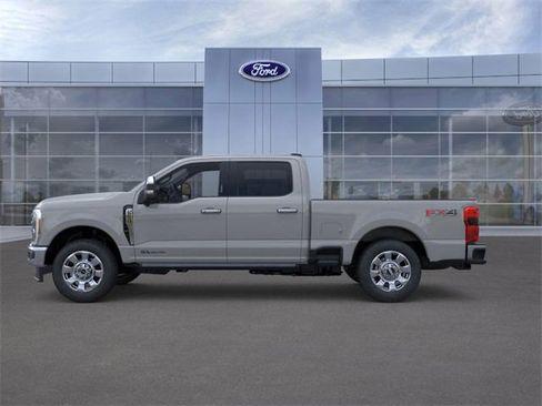 New 2026 Ford F250 Lariat w/ Lariat Premium Package image 3