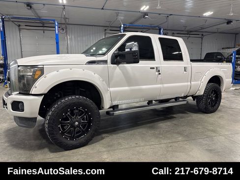 Used 2016 Ford F250 Platinum w/ Snow Plow Prep Package image 5